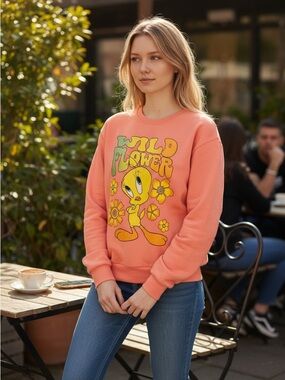 Coral 'Wild Flower' Tweety Graphic Sweatshirt